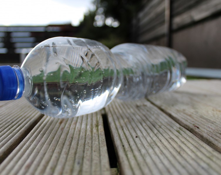 PET-Flasche (Foto:Karoline Grimm).